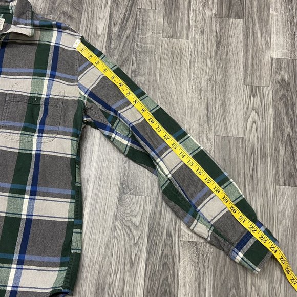 J. CREW Slim Fit Button Down Blue, Gray & Green Plaid Flannel Shirt Men's Size M - Picture 4 of 7